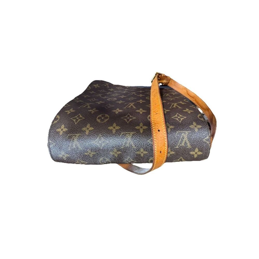 Louis Vuitton Musette Salsa GM Monogram Shoulder Bag - Picture 5 of 16